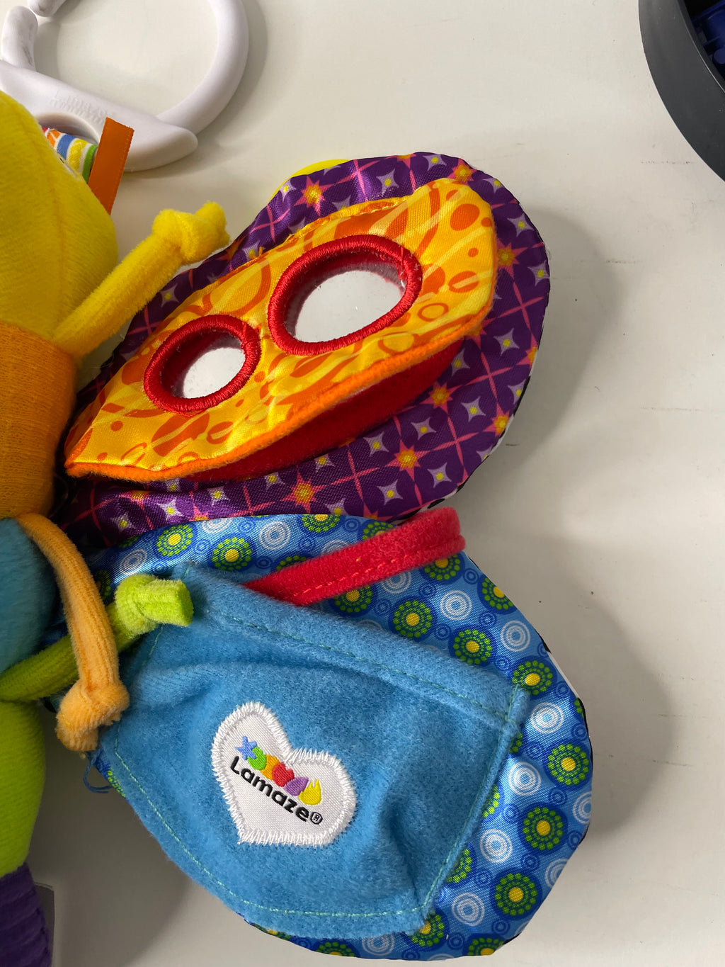 Hanging Toy Baby Stroller or Bed Toy Ring Inside Plush Educational Toy